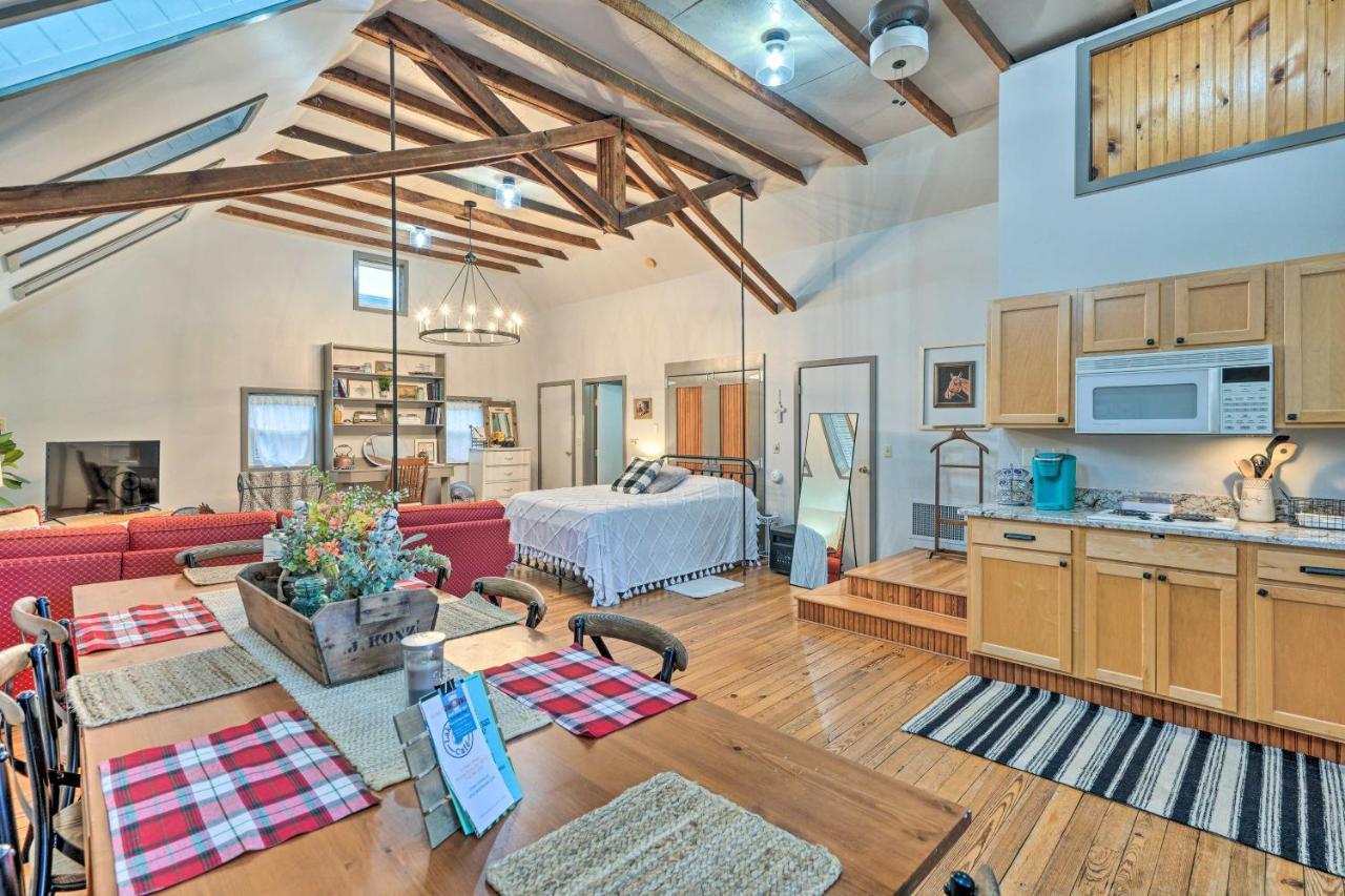 Pet-Friendly Loft Vacation Rental With Fire Pit! Bemus Point Luaran gambar