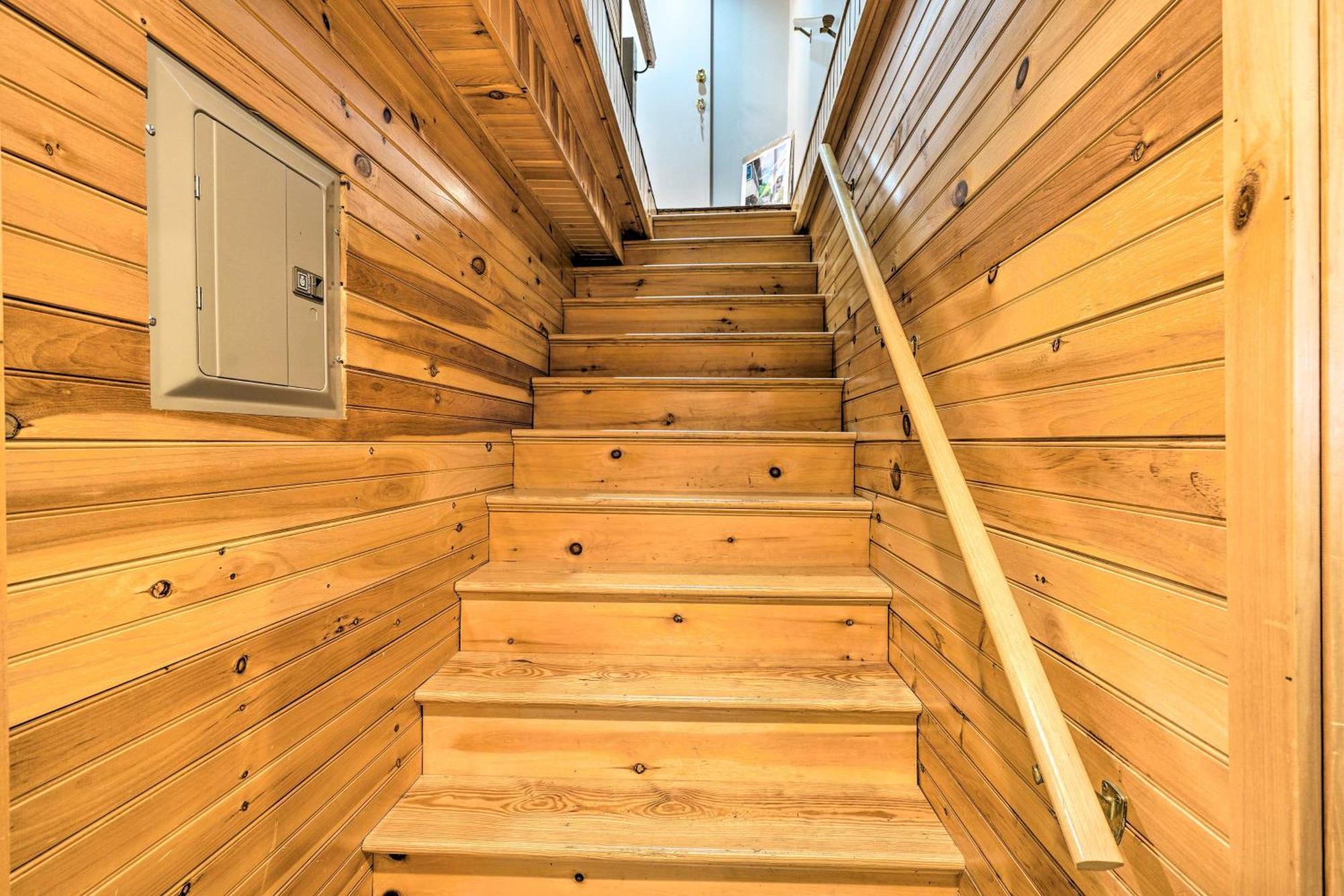Pet-Friendly Loft Vacation Rental With Fire Pit! Bemus Point Luaran gambar